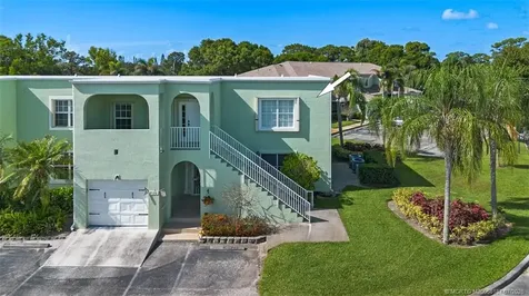 2127 SE Wild Meadow Circle Port St Lucie FL 34952