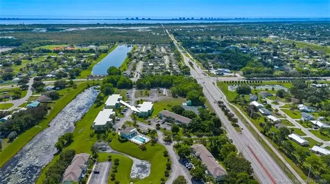 2127 SE Wild Meadow Circle Port St Lucie FL 34952