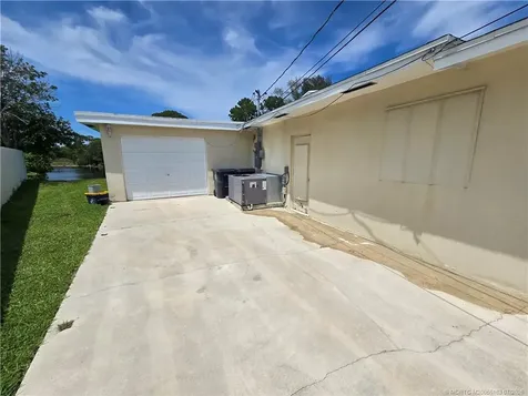 2648 Rockcrest Court West Palm Beach FL 33415