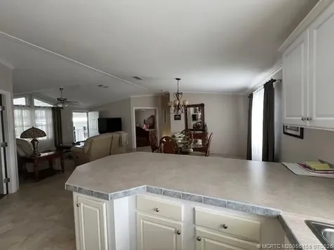 6120 Holly Lane Lantana FL 33462