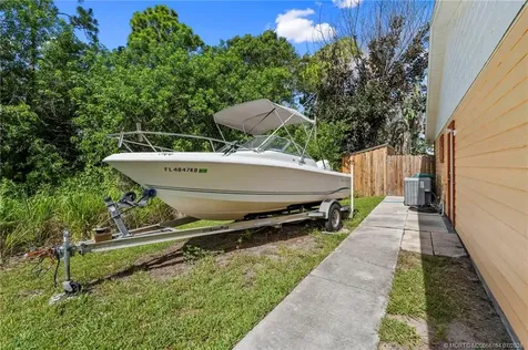 5403 Palm Drive Fort Pierce FL 34982