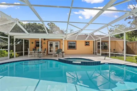 5403 Palm Drive Fort Pierce FL 34982