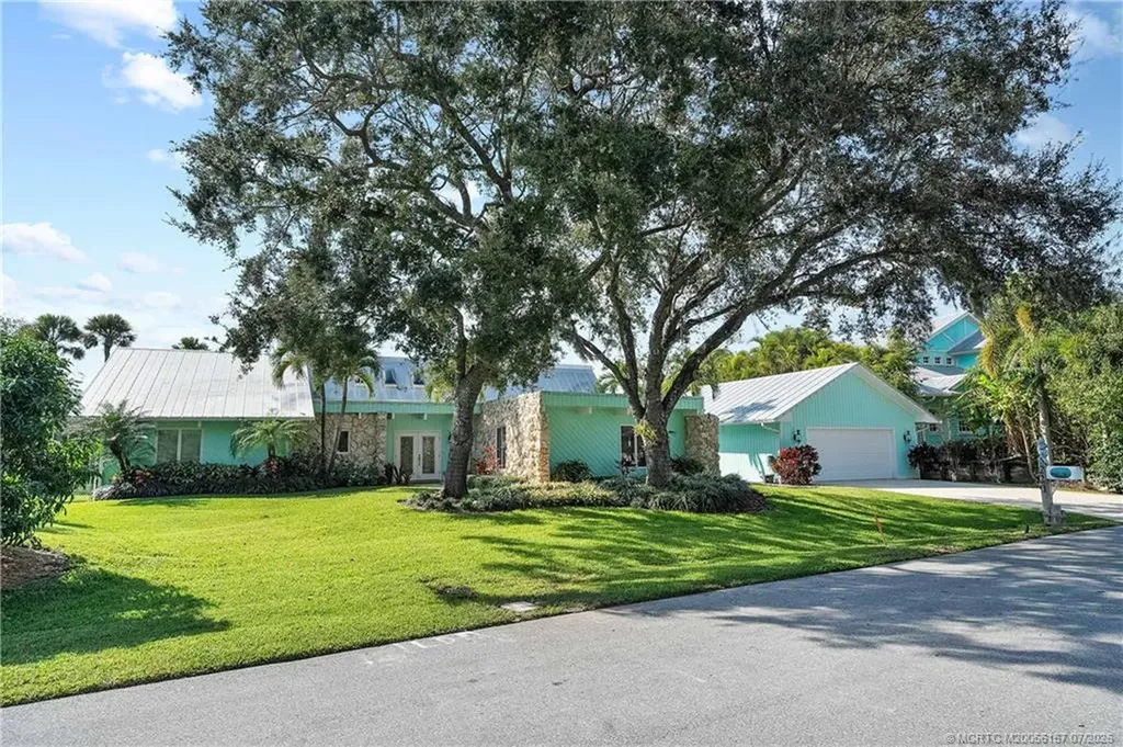 220 SW Willow Lake Trail Stuart FL 34997