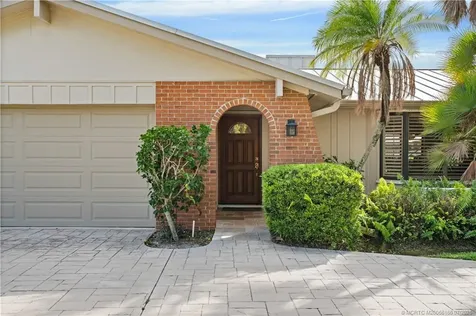 1310 NW Lakeside Trail Stuart FL 34994