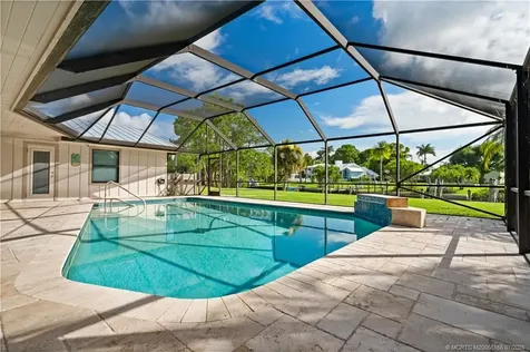 1310 NW Lakeside Trail Stuart FL 34994
