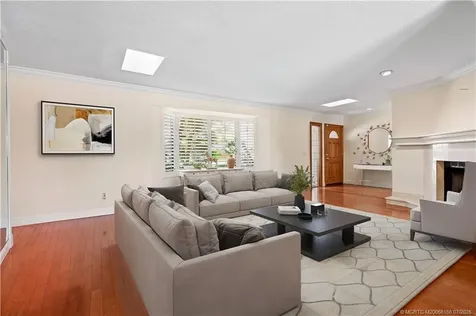 1310 NW Lakeside Trail Stuart FL 34994