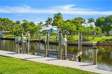 1310 NW Lakeside Trail Stuart FL 34994