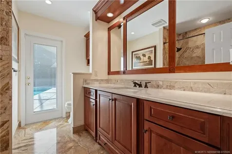 1310 NW Lakeside Trail Stuart FL 34994