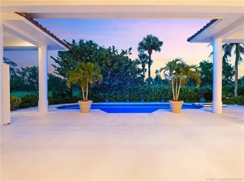 6841 SE Harbor Circle Hutchinson Island FL 34996