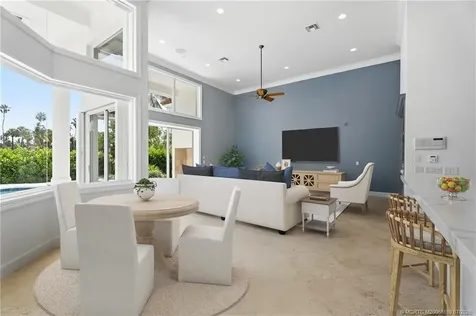 6841 SE Harbor Circle Hutchinson Island FL 34996
