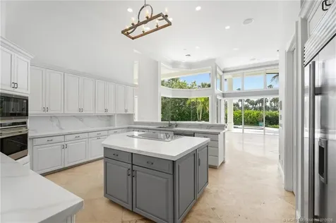 6841 SE Harbor Circle Hutchinson Island FL 34996
