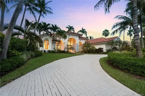 6841 SE Harbor Circle Hutchinson Island FL 34996