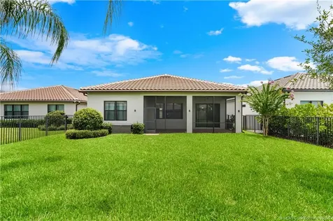 518 SE Crathes Street Port St Lucie FL 34984