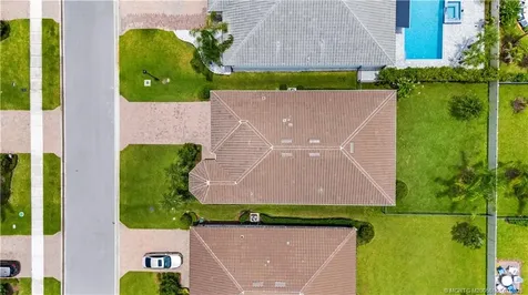 518 SE Crathes Street Port St Lucie FL 34984