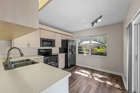 2905 SW Lakemont Place Palm City FL 34990