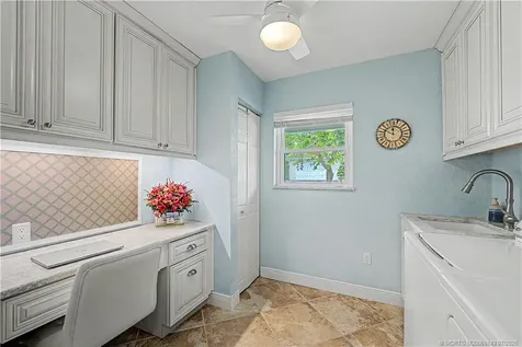 1711 S Indian River Drive Fort Pierce FL 34950