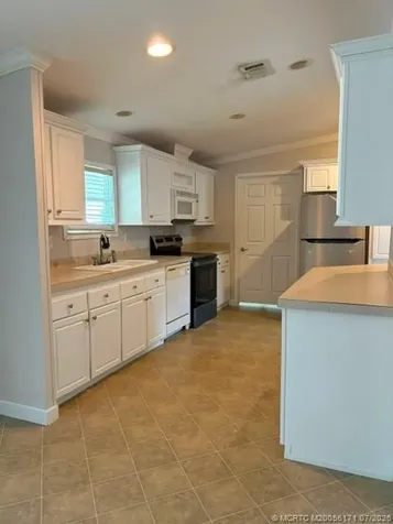 1455 90th Avenue Vero Beach FL 32966