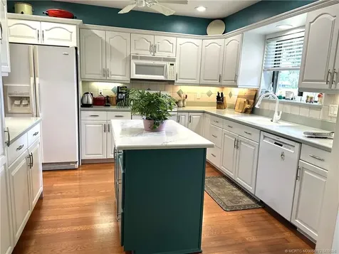 2390 Bobalink Court SW Palm City FL 34990