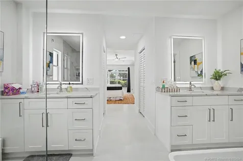4618 Ashton Court Naples FL 34112