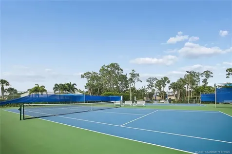 4618 Ashton Court Naples FL 34112