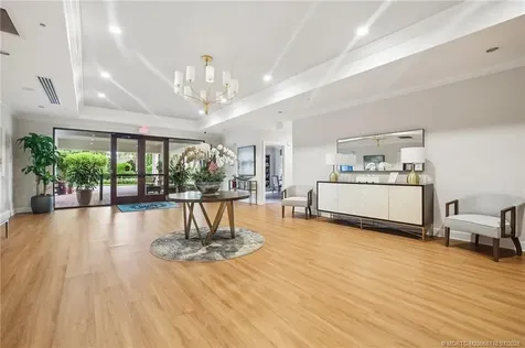 4618 Ashton Court Naples FL 34112