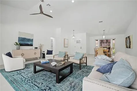 4618 Ashton Court Naples FL 34112
