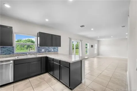 359 Clementine Road Fort Pierce FL 34981