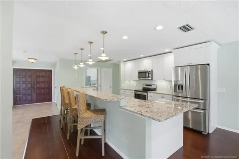 3131 SE Fairway W Stuart FL 34997