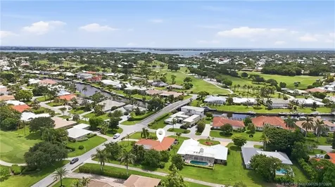3131 SE Fairway W Stuart FL 34997