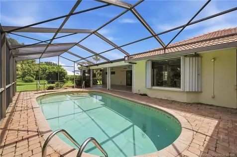 3131 SE Fairway W Stuart FL 34997