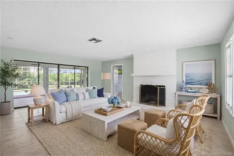3131 SE Fairway W Stuart FL 34997