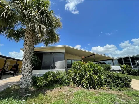 16528 Two Wood Way SW Indiantown FL 34956