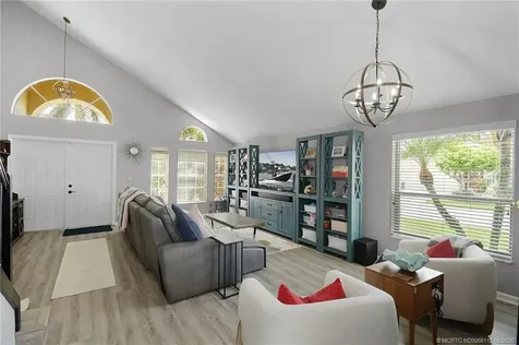 1015 SE Westminster Place Stuart FL 34997