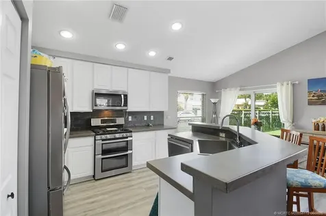 1015 SE Westminster Place Stuart FL 34997