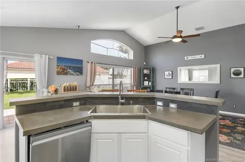1015 SE Westminster Place Stuart FL 34997