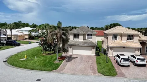 1015 SE Westminster Place Stuart FL 34997