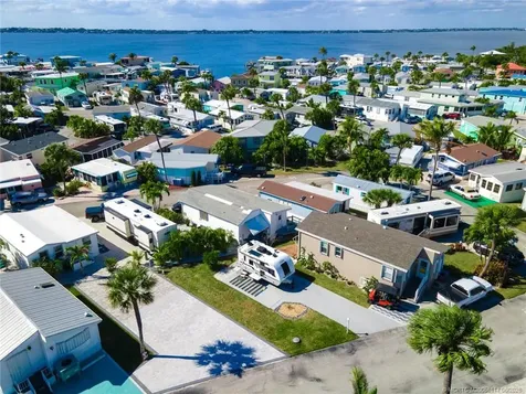 10725 S Ocean Drive Jensen Beach FL 34957