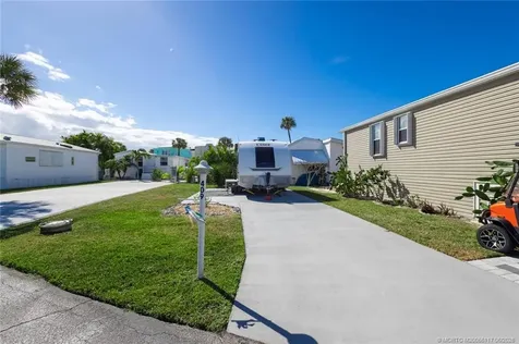 10725 S Ocean Drive Jensen Beach FL 34957