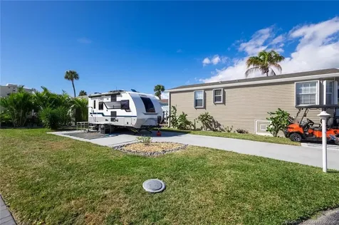 10725 S Ocean Drive Jensen Beach FL 34957