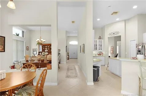 575 SW Romora Port St Lucie FL 34986