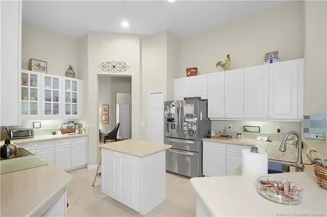 575 SW Romora Port St Lucie FL 34986