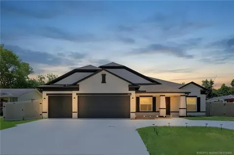 1026 SW Janar Avenue Port St Lucie FL 34953