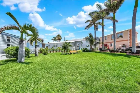 997 Nettles Boulevard Jensen Beach FL 34957