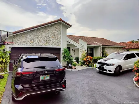 9780 NW 10th Street Plantation FL 33322