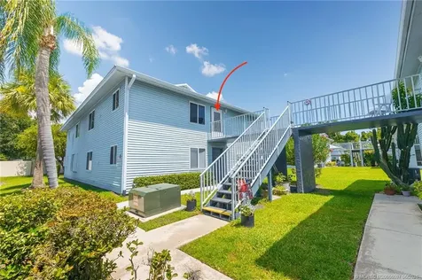 191 SE Village Drive Port St Lucie FL 34952
