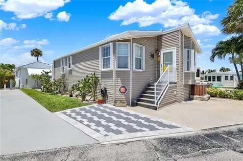 10725 S Ocean Drive Jensen Beach FL 34957