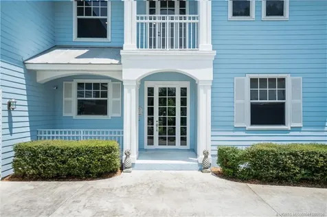 1859 NE Victorian Lane Jensen Beach FL 34957