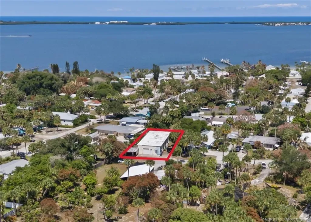 2653 NE Palm Avenue Jensen Beach FL 34957