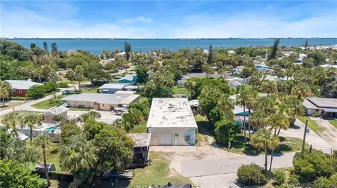 2653 NE Palm Avenue Jensen Beach FL 34957