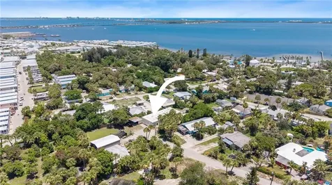 2653 NE Palm Avenue Jensen Beach FL 34957